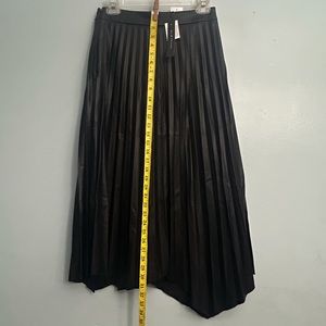 ELIE TAHARI pleated faux leather skirt
